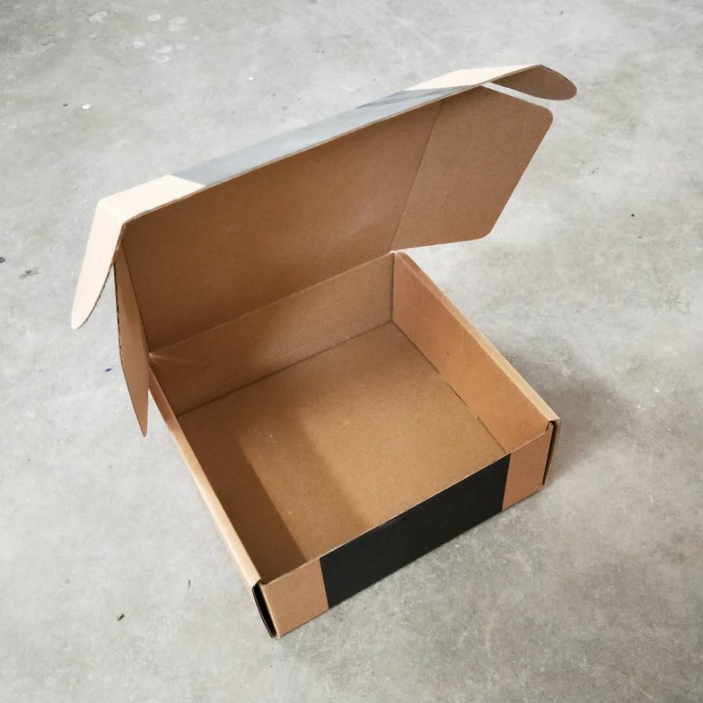 飛機盒(hé)定做